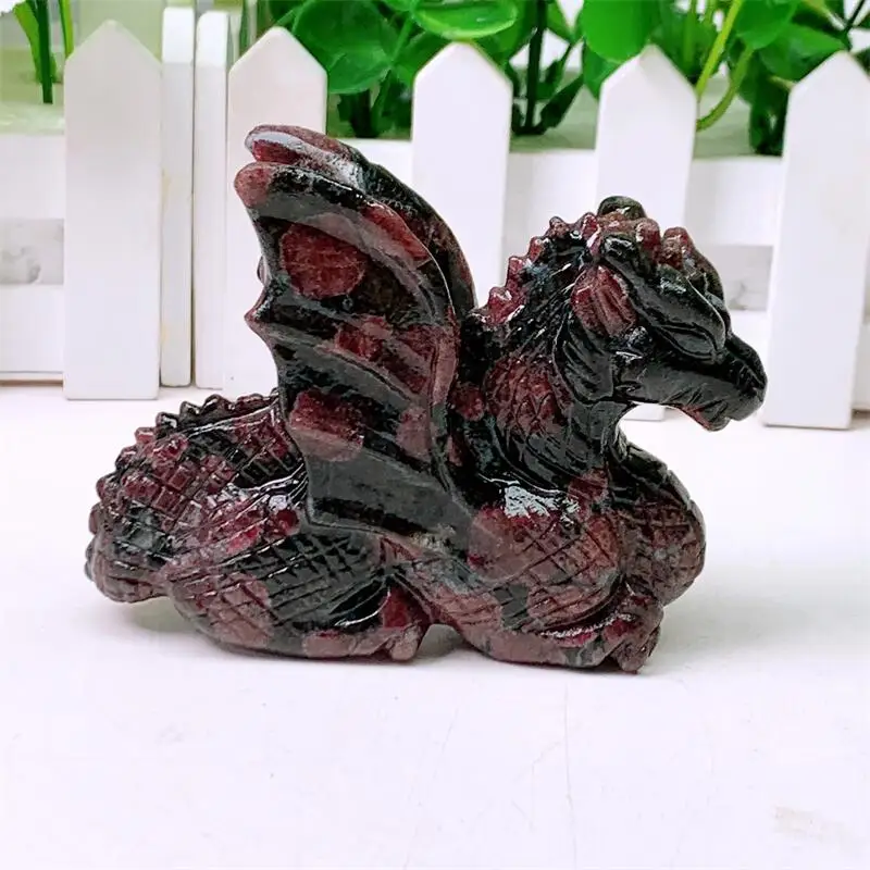 9.5CM Natural Garnet Fly Dragon Carving Figurine Fashion Holiday Gift Quartz Carving, Healing Home Decoration 1Pc