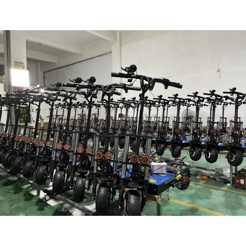 STLF سعر المصنع عالية السرعة قابلة للطي 5600 واط الدهون الإطارات محرك مزدوج قوي سريع على الطرق الوعرة الحضرية الكبار سكوتر كهربائي