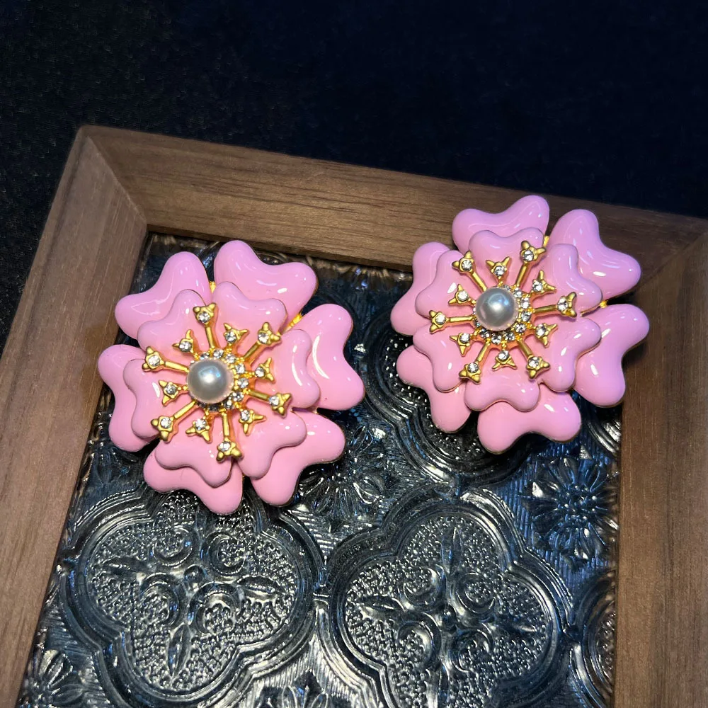 DIY accessories French vintage retro earrings enamel haute couture light luxury flowers premium feeling plated real gold marked