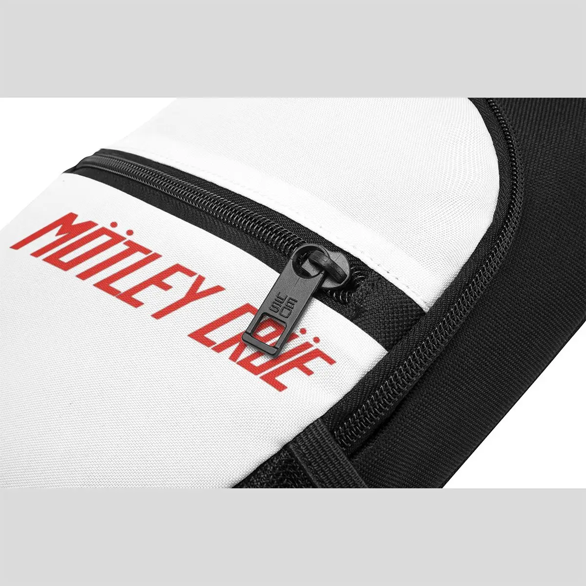 Motleys Crues Metal Rock Chest Bag Men Sling Crossbody Backpack Chest Bag Traveling Hiking Daypack Shoulder Bag