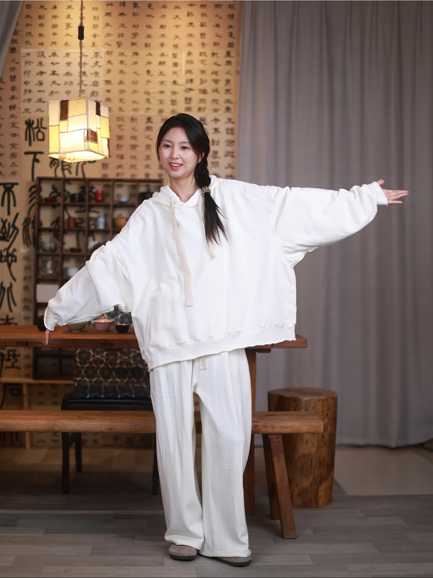 

Eco-Linen Hoodie Sweatshirt Set Casual Loose Fit Spring Autumn Women's Fashionable Comfortable Two-Piece Suit by Xiaoxue