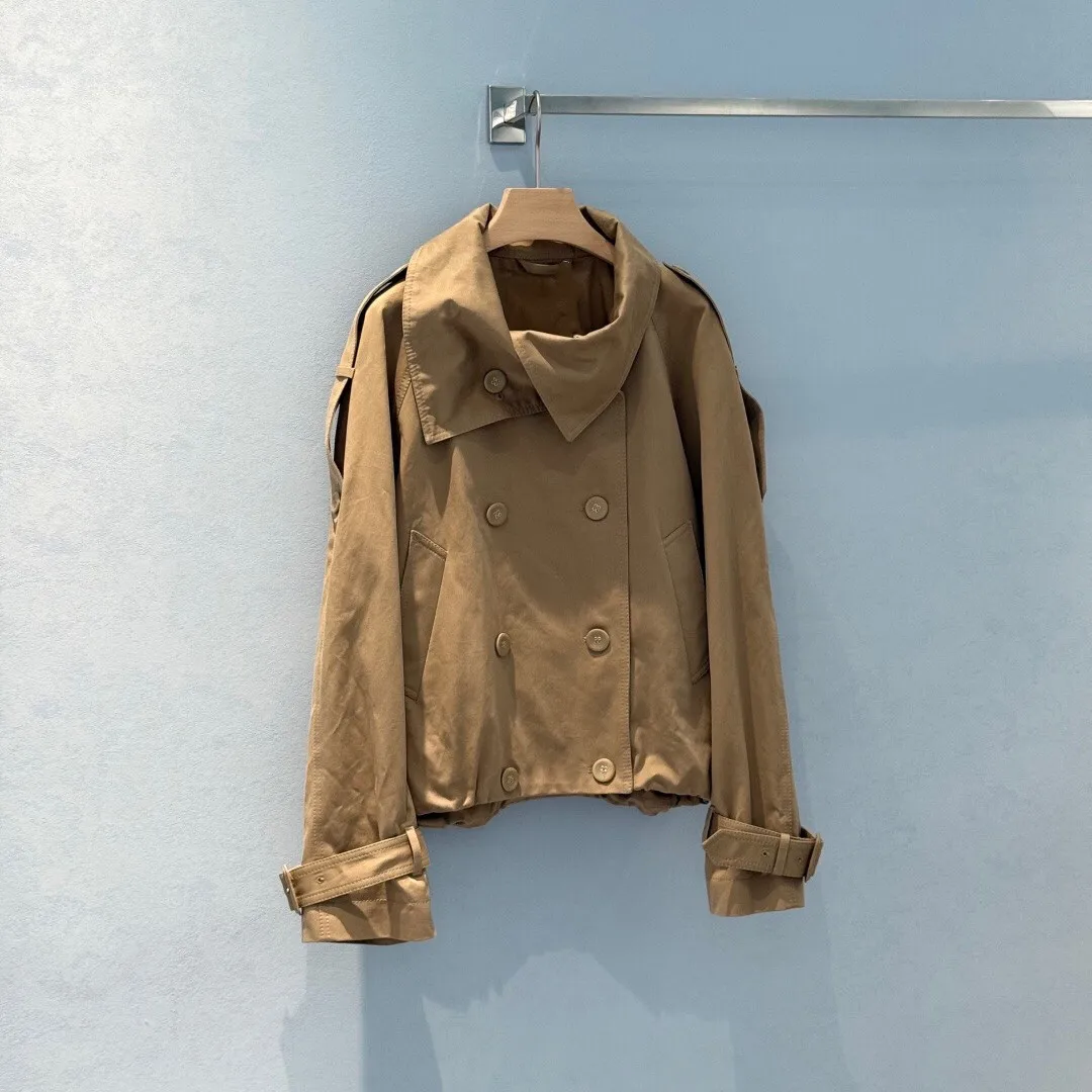 2026 Autumn New Vintage Colorblock Striped Lapel Splicing Fake Two-Piece Short Trench Coat Women