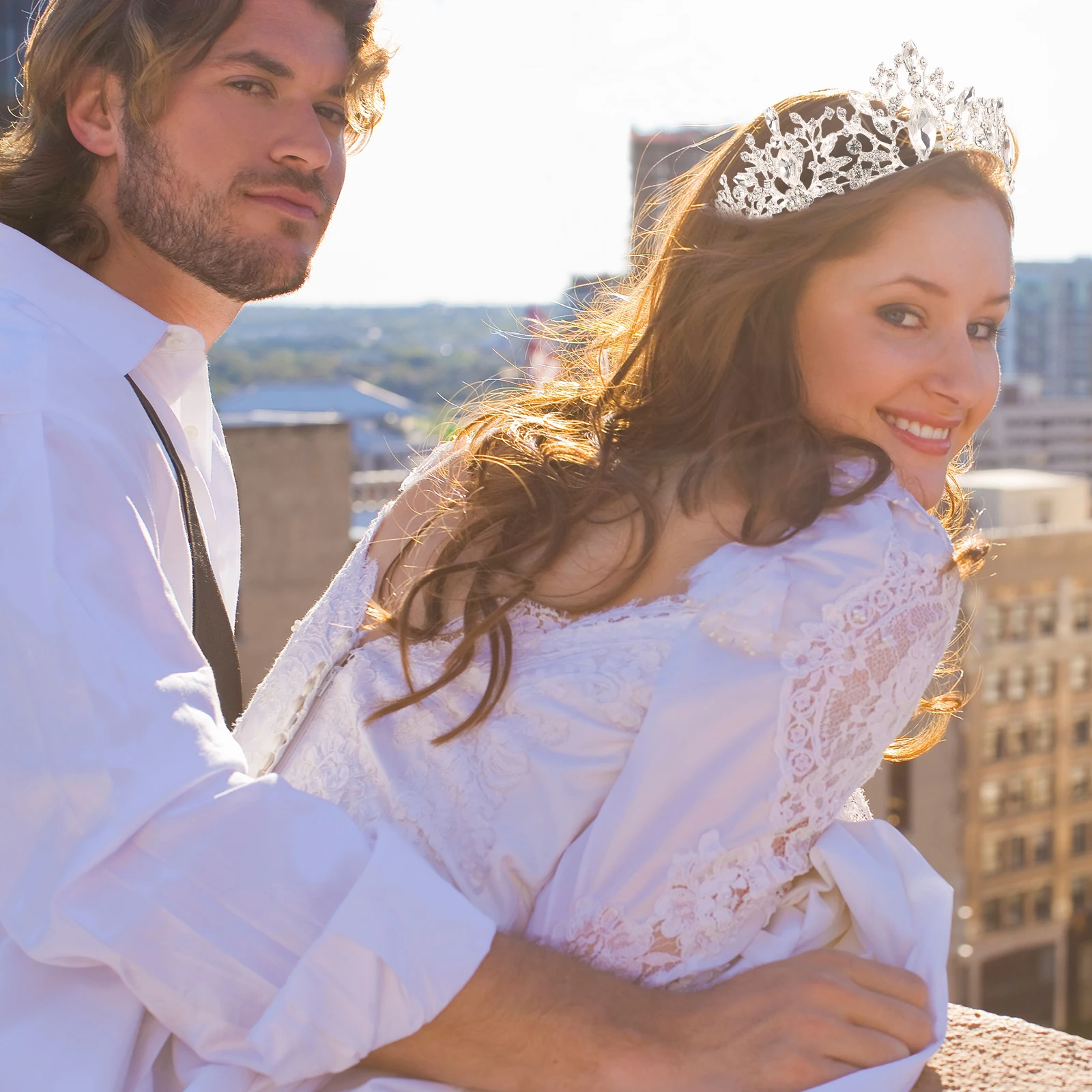

Alloy Elegant Wedding Crown Headb Decor Retro Baroque Tiara Hair Accessories Bridal Headdress Prop Delicate Chic