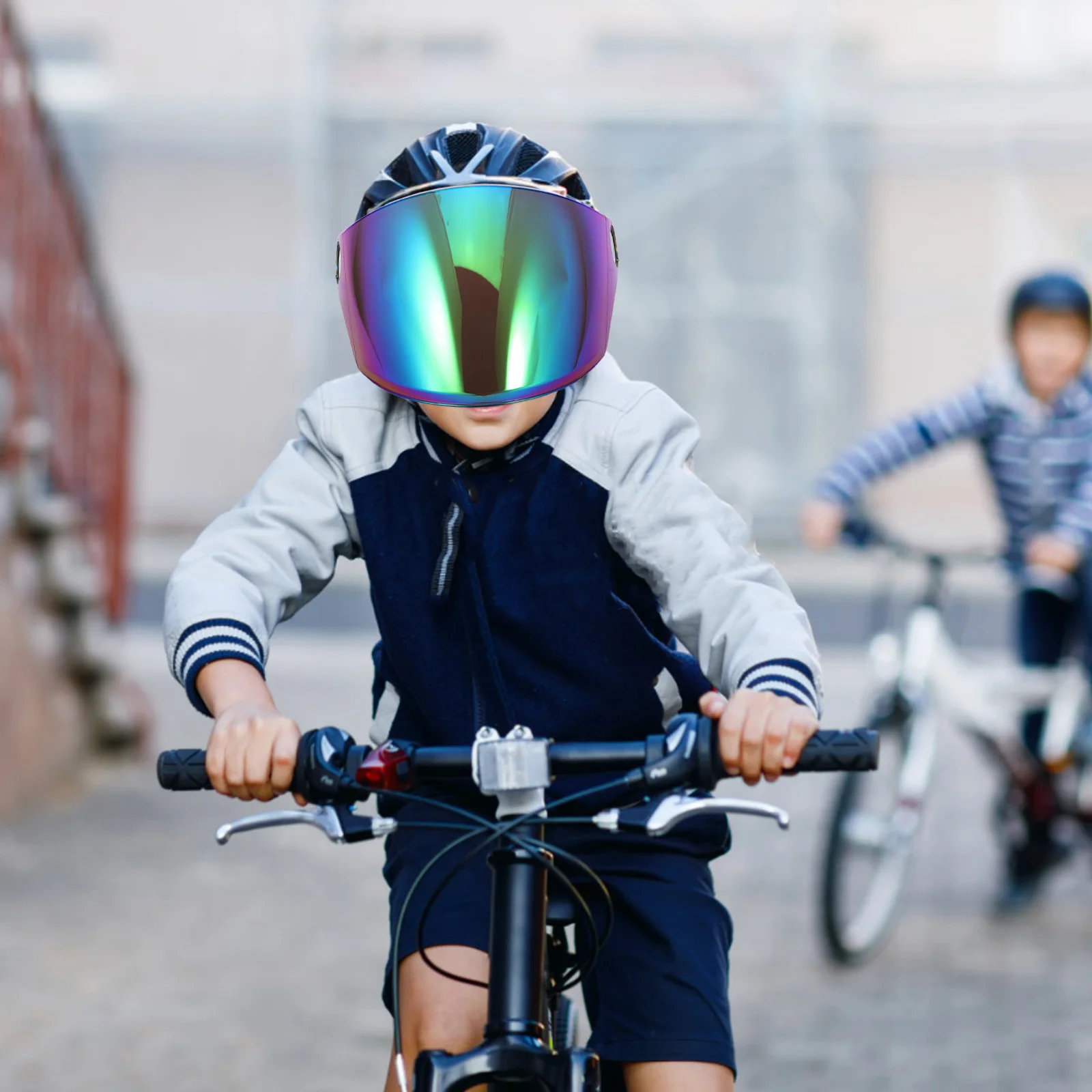 

Universal Wind Shield Lens Motorcycle Visor Replacement Strong Impact Resistant Full Protection For Various Weather