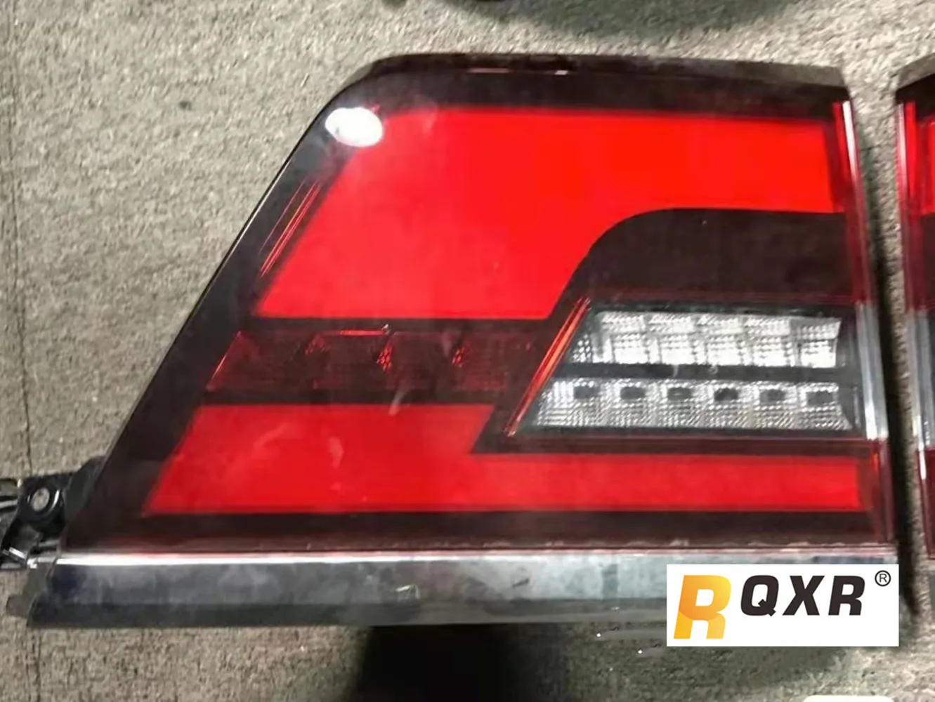 Lampu Belakang LED Rangkaian Lampu Belakang untuk Nissan Patro 2020 Lampu Belakang Rem Sinyal Belok Parkir Mobil