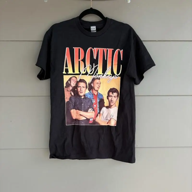 

Arctic Monkeys Graphic Short Sleeve Black Band Tee Size Medium