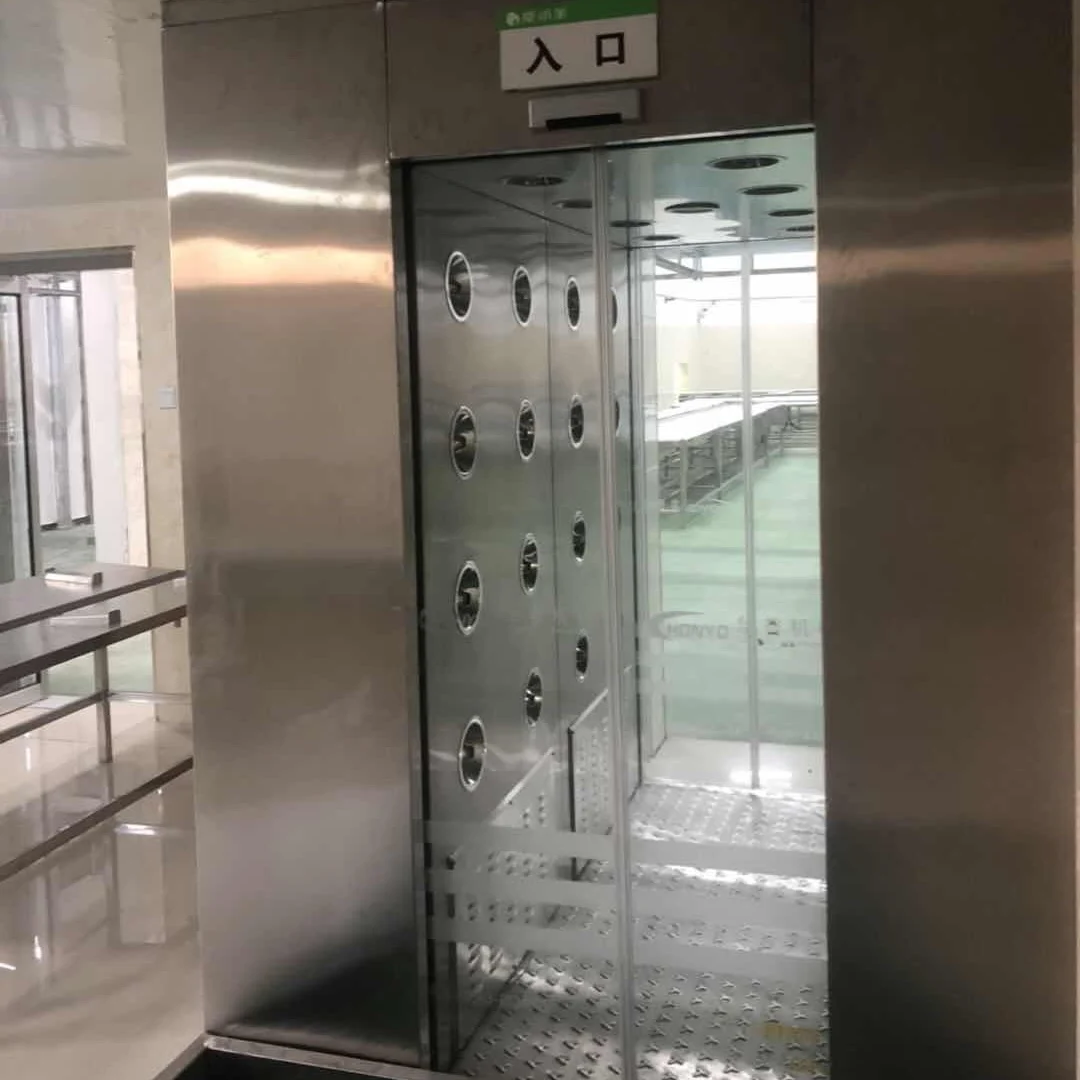 COOFULL Stainless Steel Cleanroom Air Shower for Personnel and Material Entry in Controlled Environments