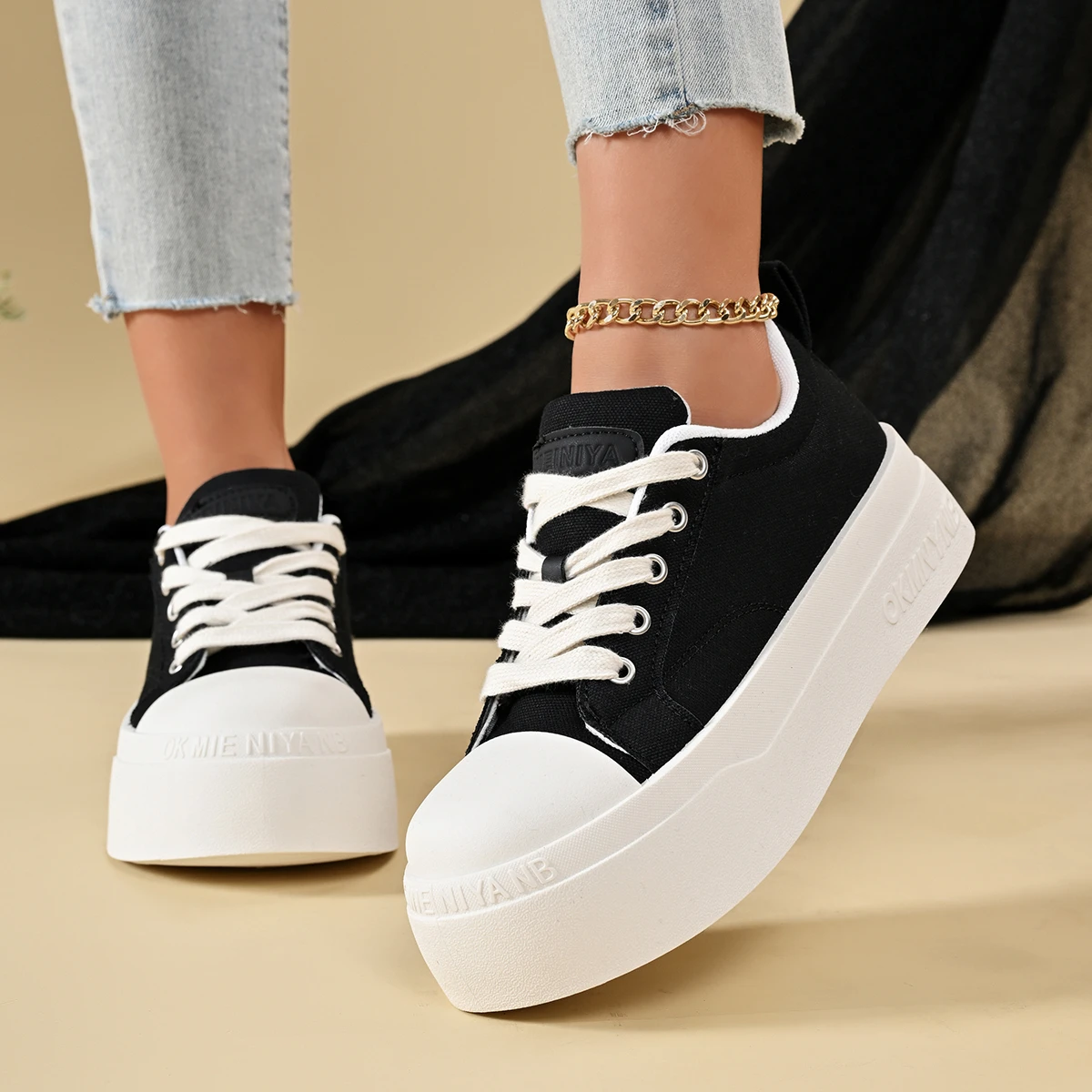 

Trendy Women Platform Canvas Skate Shoes Leisure Thick Bottom Sports Casual Sneakers Womens Height Increase Lace Up Shoes