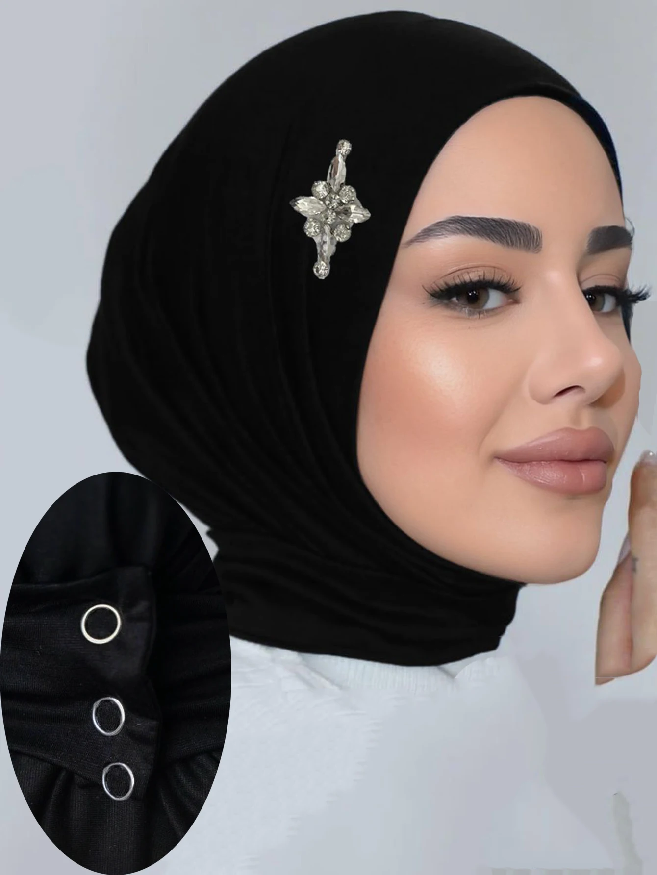 

Готовый к ношению мгновенный хиджаб с хрустальным цветком, полное покрытие, внутренний мгновенный трикотажный шарф с завязками на пуговицах, мусульманский