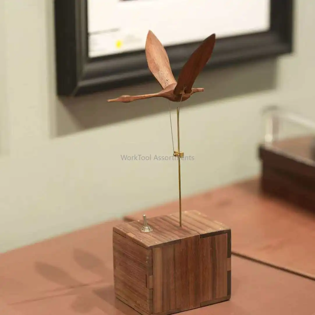 Flying Swan Solid Wood Handicraft Creative Dynamic Desk Decoration Birthday Gift Toy Home New Year Valentine's Day