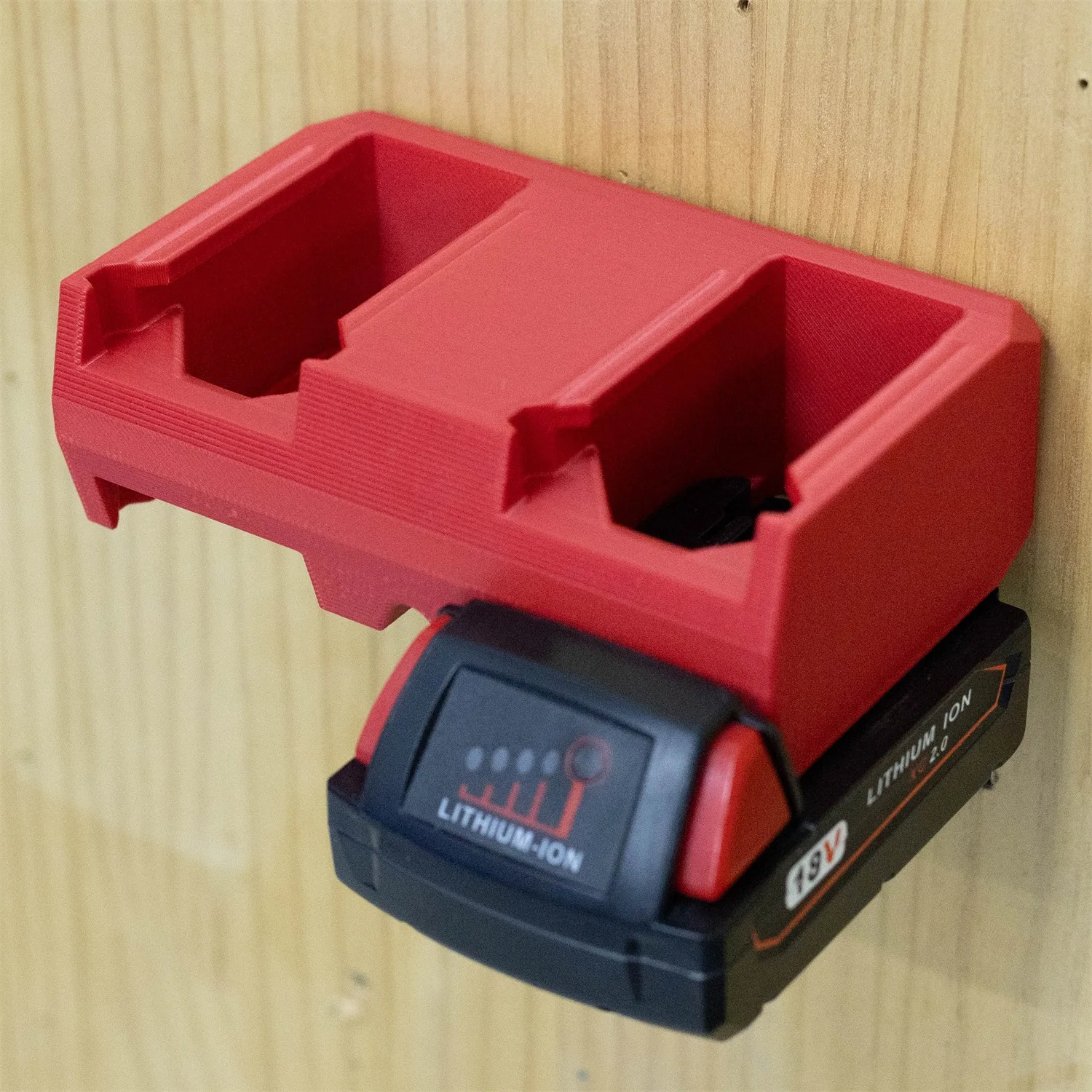 Uchwyt ścienny na 4 akumulator – Workshop Electric Tools recenzja i cena