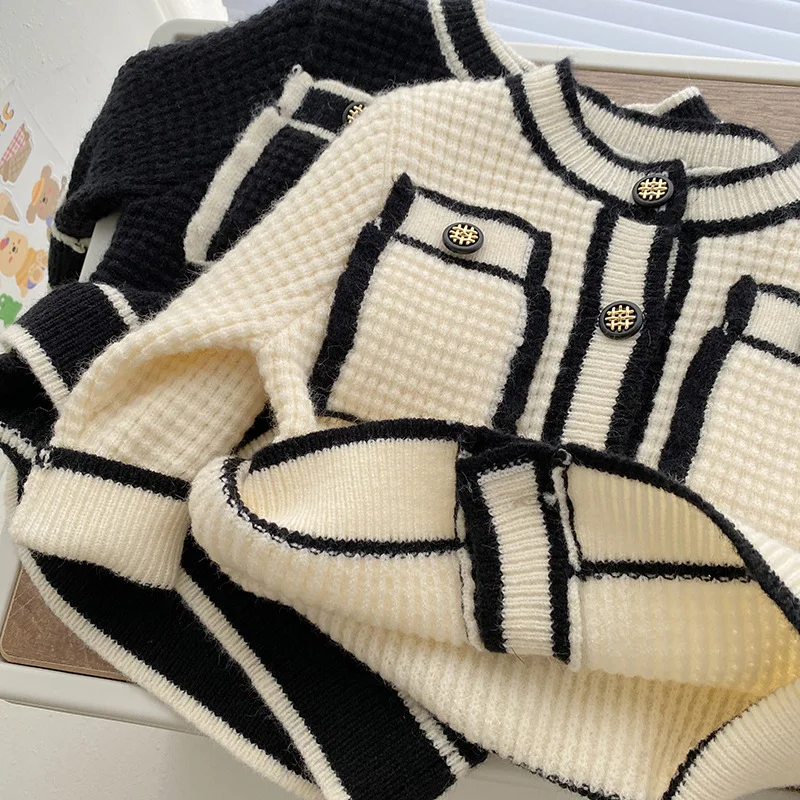 2023 Winter Toddler Girls Contrast Knitted Sweater Jackets Kids Clothes Spring Baby Girl Fashion Knitwear Children Cardigan Tops