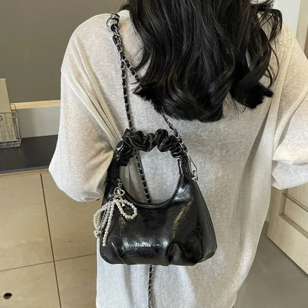 

Y2K Fashion Underarm Bags for Women Pleated Handle Design Ladies Pearl Bow Handbag Adjustable Strap Shoulder Crossbody Bag