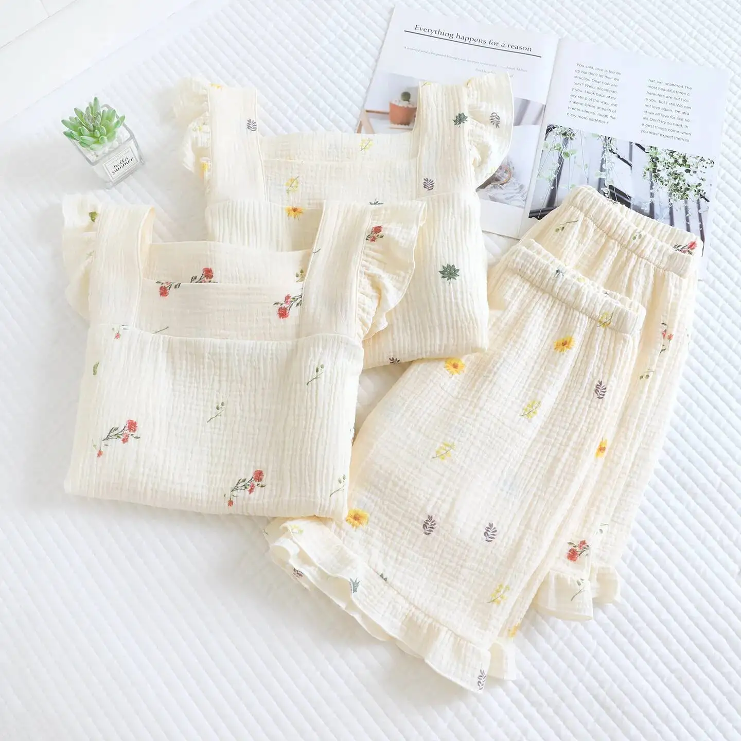 

Cotton Vest Style Sleeveless Tops With Chest Pad And Shorts 2 Pcs Pamas Set For Women's Summer Thin Sweet Kawaii Clothes