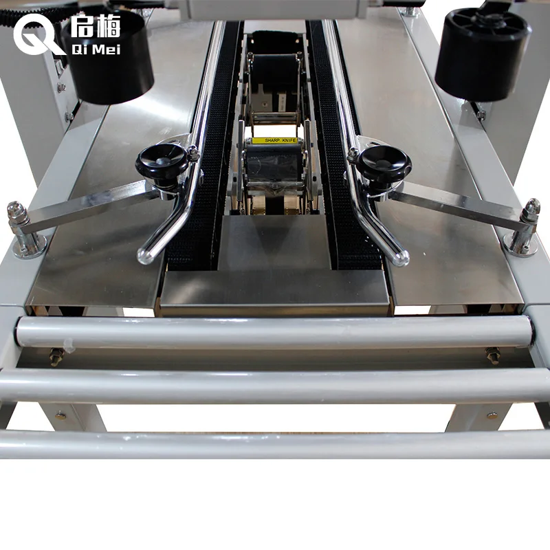 Sigillatore semiautomatico per cartoni con nastro adesivo da 240 W azionato da cintura superiore e laterale