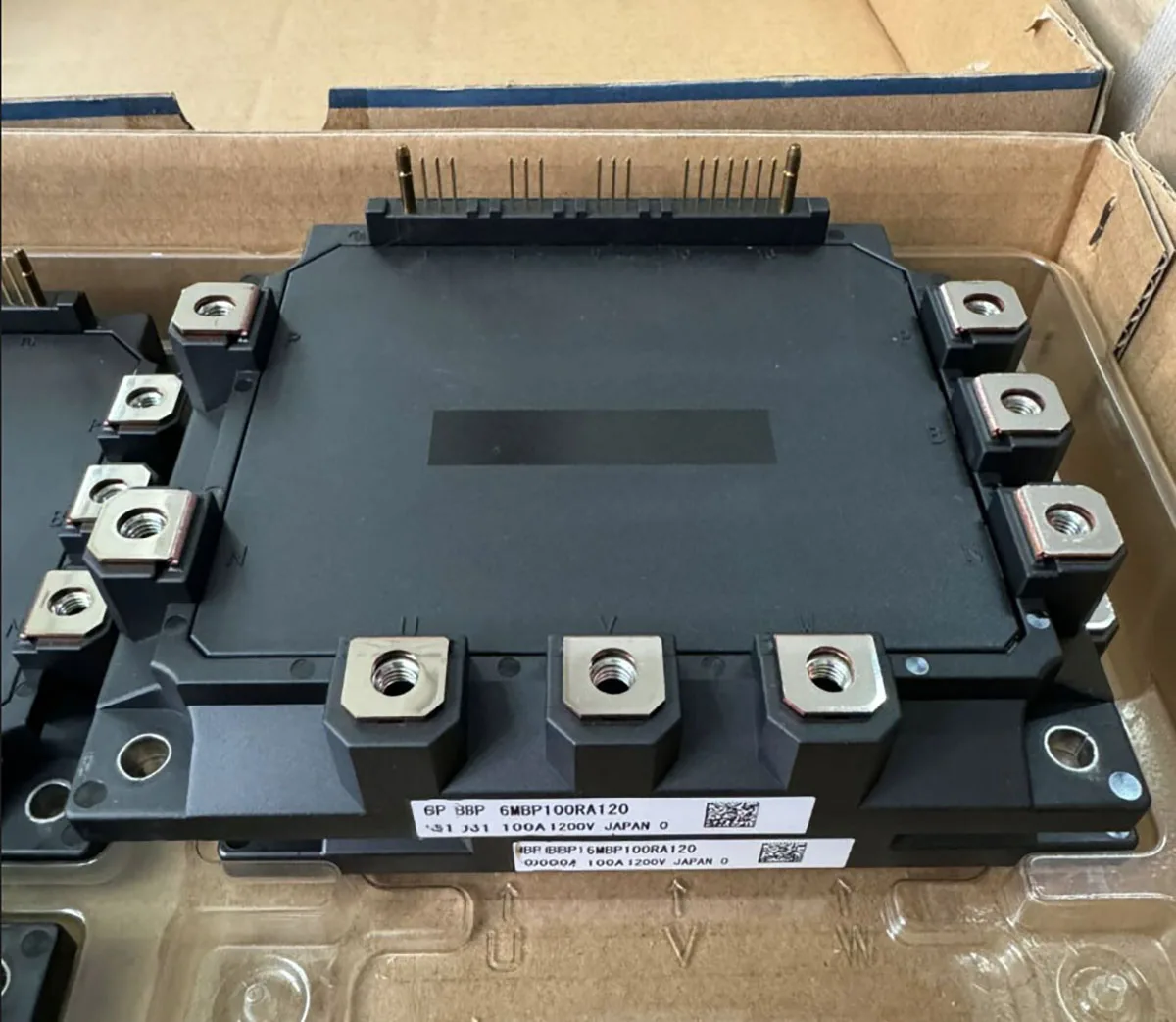

1 шт. 6MBP100RA120 новый 100% гарантия качества