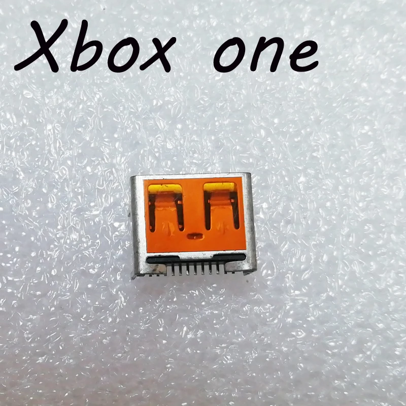 Xbox One ถอดชิ้นส่วนต้นฉบับจัดการพลังงานบนอินเตอร์เฟซ