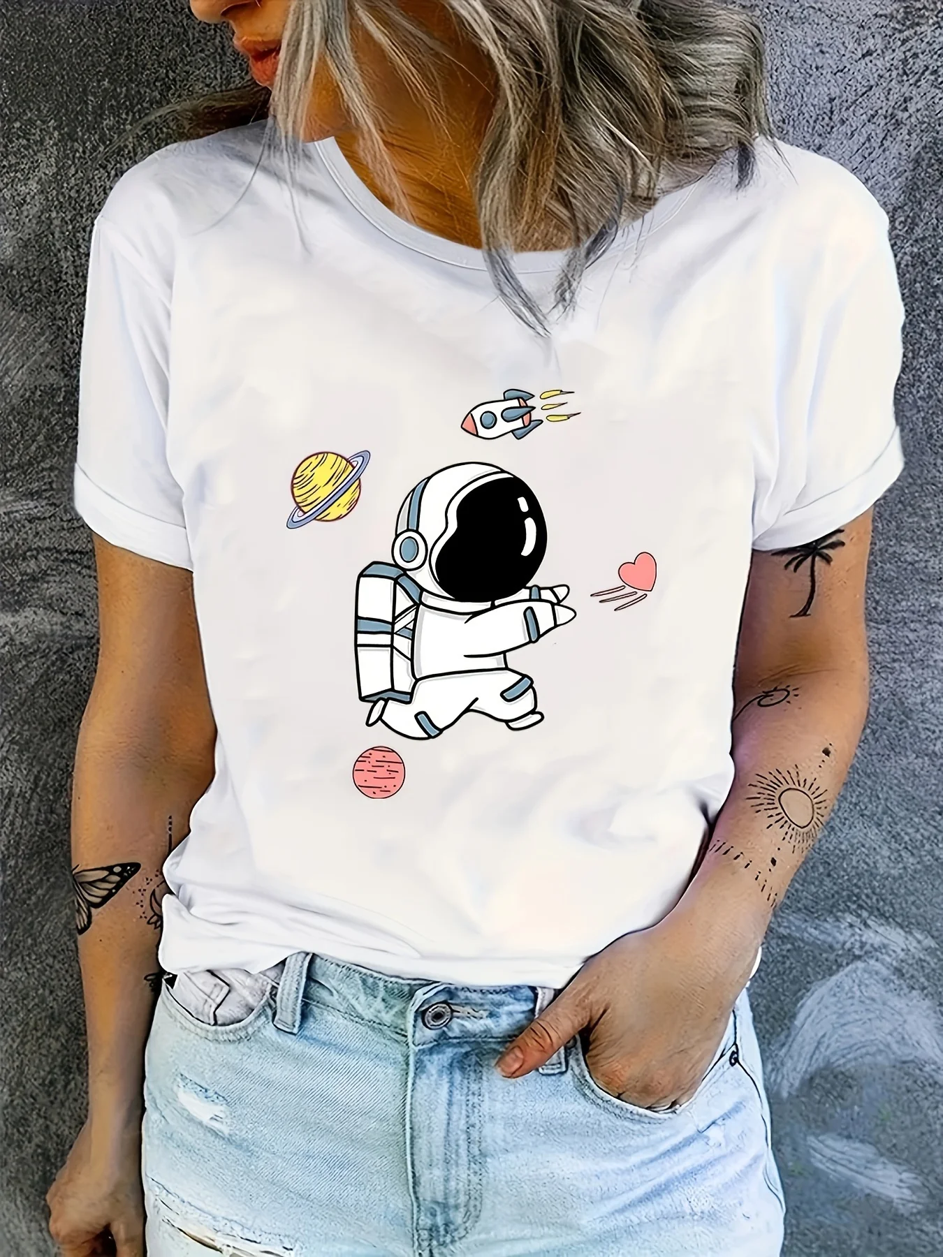 Astronaut Graphic Short Sleeves Sports Tee, Round Neck Causal T-shirt, Women's Activewear