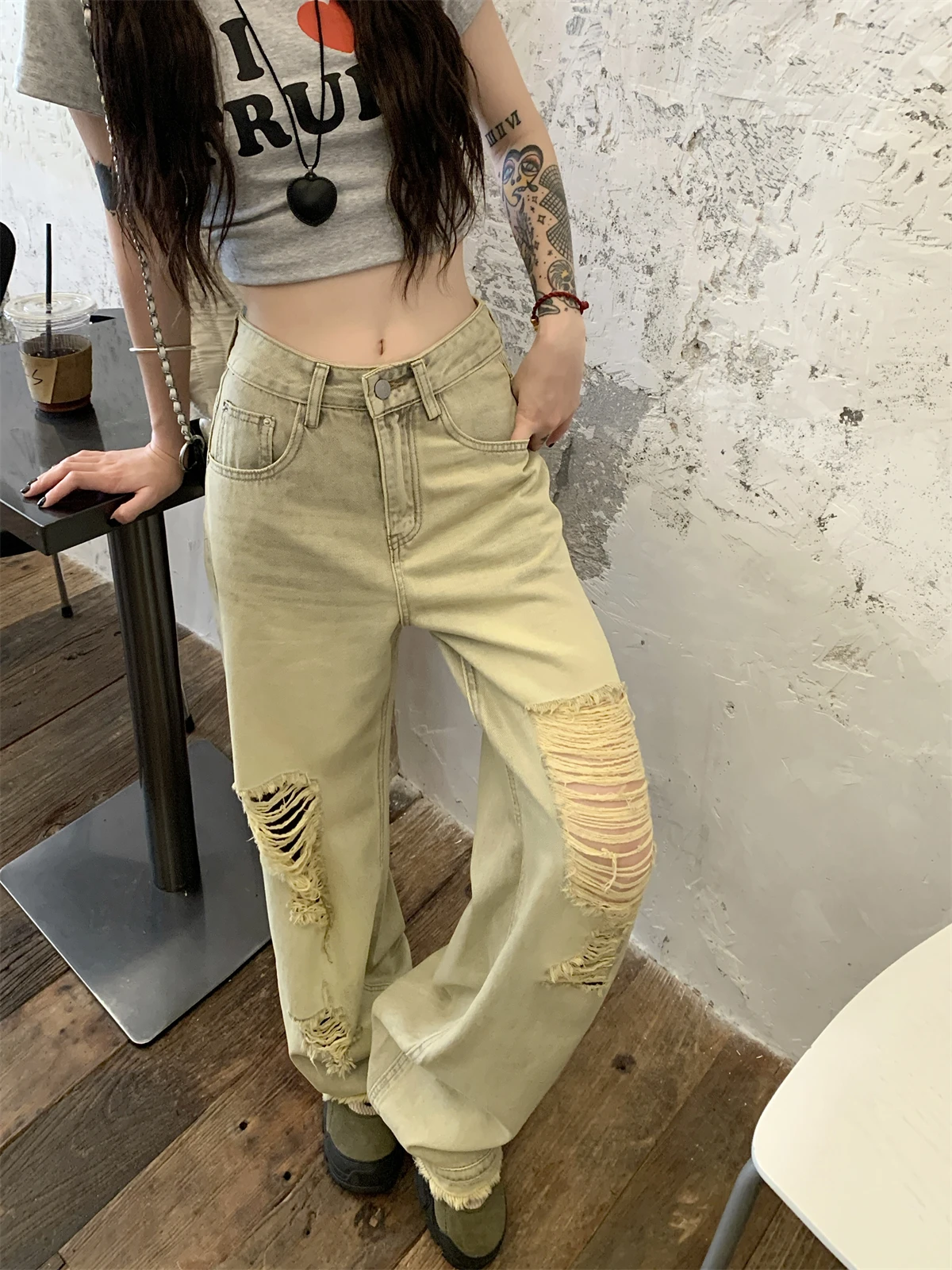 

Yellow mud high waisted loose hole straight leg wide leg mop pants for autumn 2024 new casual versatile denim pants for women