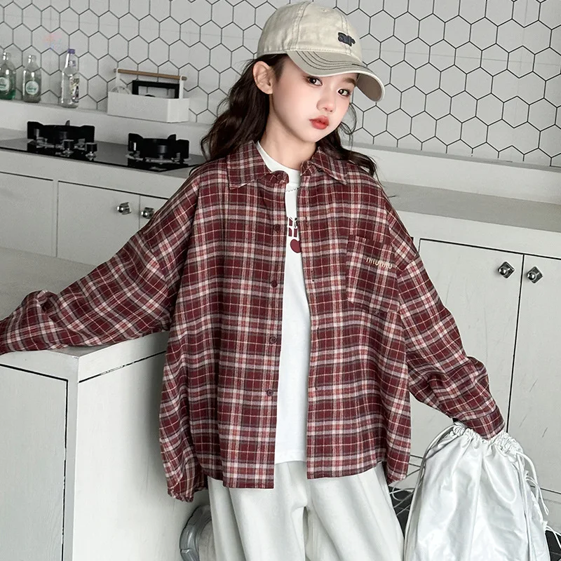 

2025 New Spring and Autumn Girls' Casual Brown Checkered Cotton Design Loose Jacket