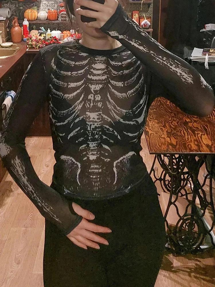 Camisa gótica Punk de los años 2000 para mujer, Top corto de manga larga con cuello redondo y estampado de esqueleto, ropa de Academia oscura negra, camisetas y2k, ropa de calle