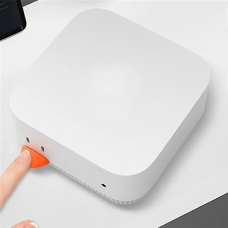 การ์ตูนกันฝุ่น 3D พิมพ์ฐานคอมพิวเตอร์พร้อมปุ่มเปิดปิดด้านหน้าการกระจายความร้อนสําหรับ Mac Mini M4 Host อุปกรณ์เสริม