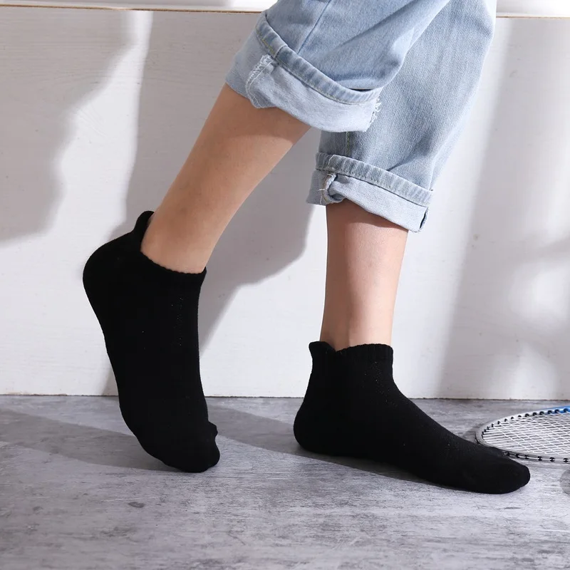 1/5/10 Pairs Unisex Cotton Sports Socks Thick Cushioned Sweat Absorbent Low Cut No Show Basketball Ankle Socks view 2