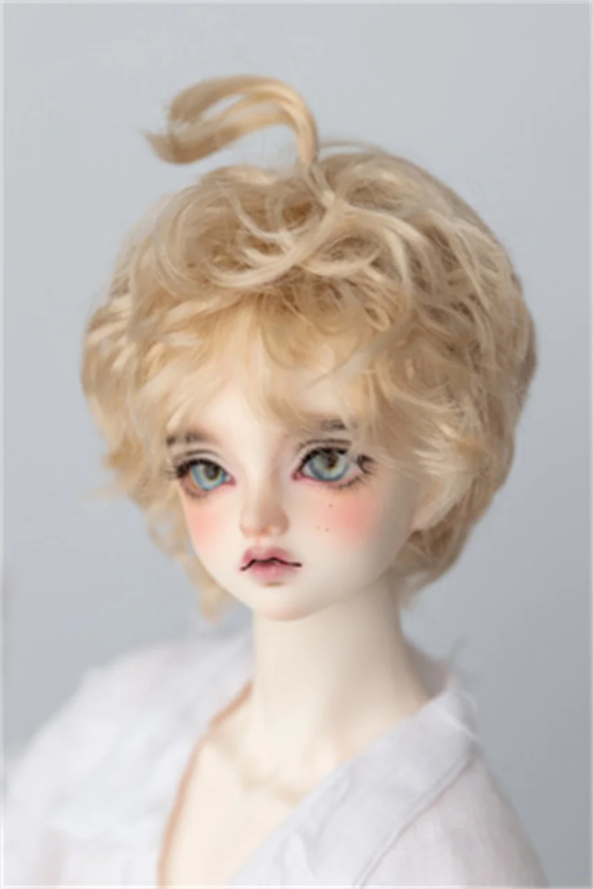 BJD wig1/3,1/4,1/6Milk silk wig lovely messy short curly 1/3,1/4,1/6 bjd doll accessories