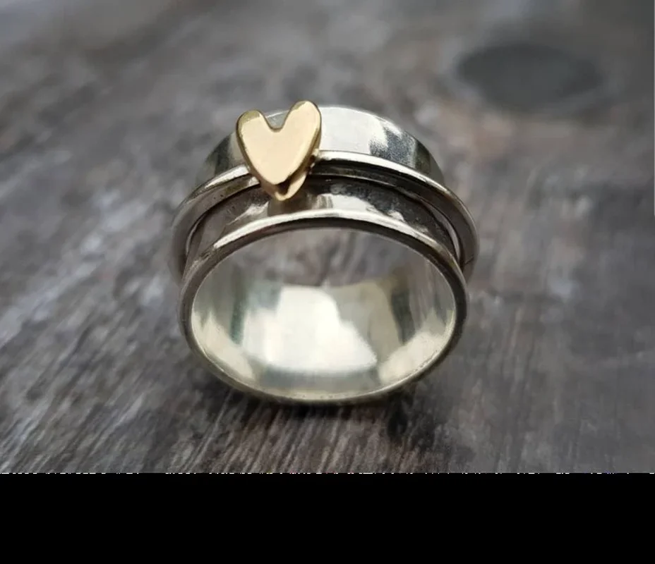 

Gold Love Heart Simplicity Lantern Ring Set for Couples Retro Silver Paired Gothic Rings Trendy 2025 Cool Jewelry
