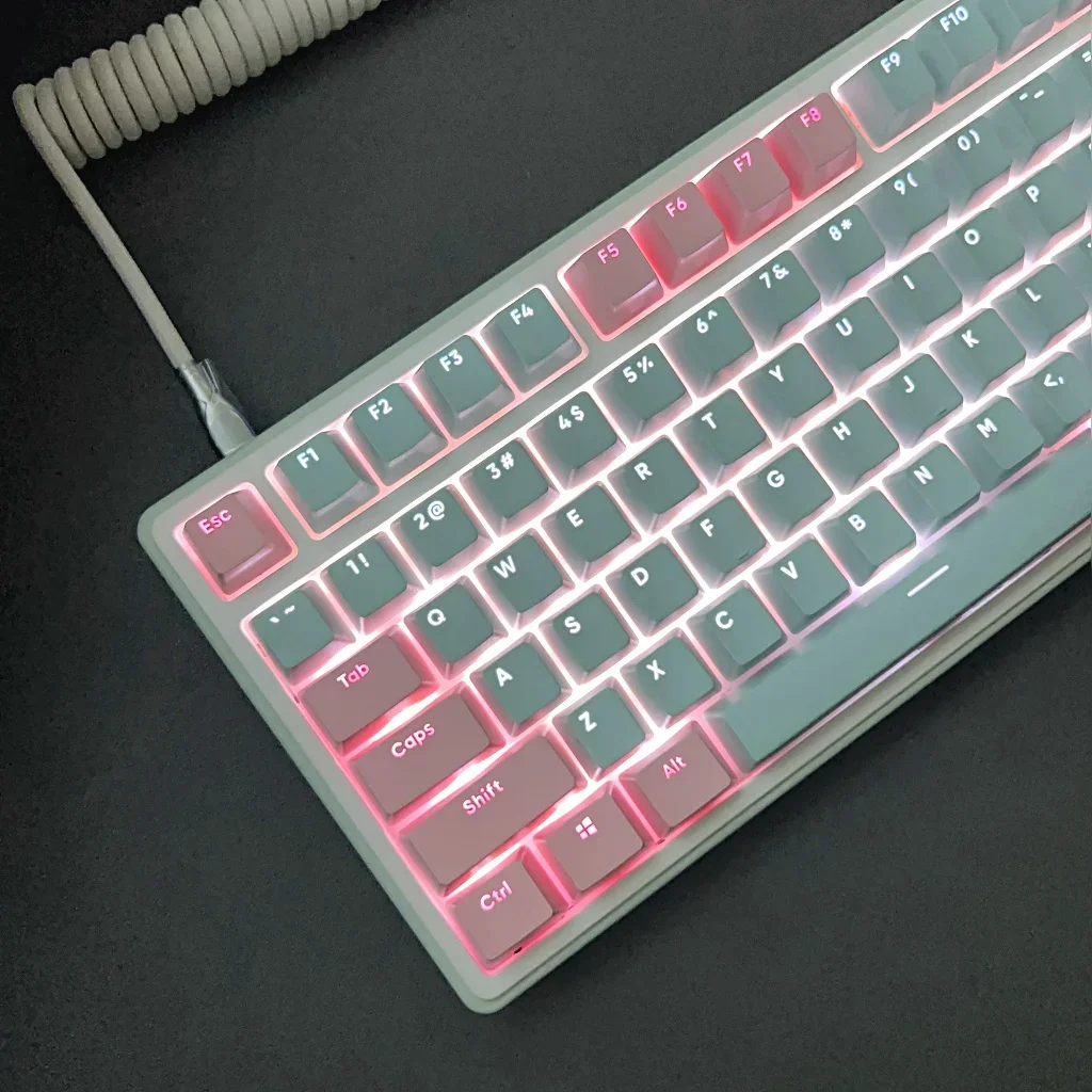 

Transparent keycap pink blue color scheme PBT two-color process 117 keys small full set of boxes suitable for various keyboards