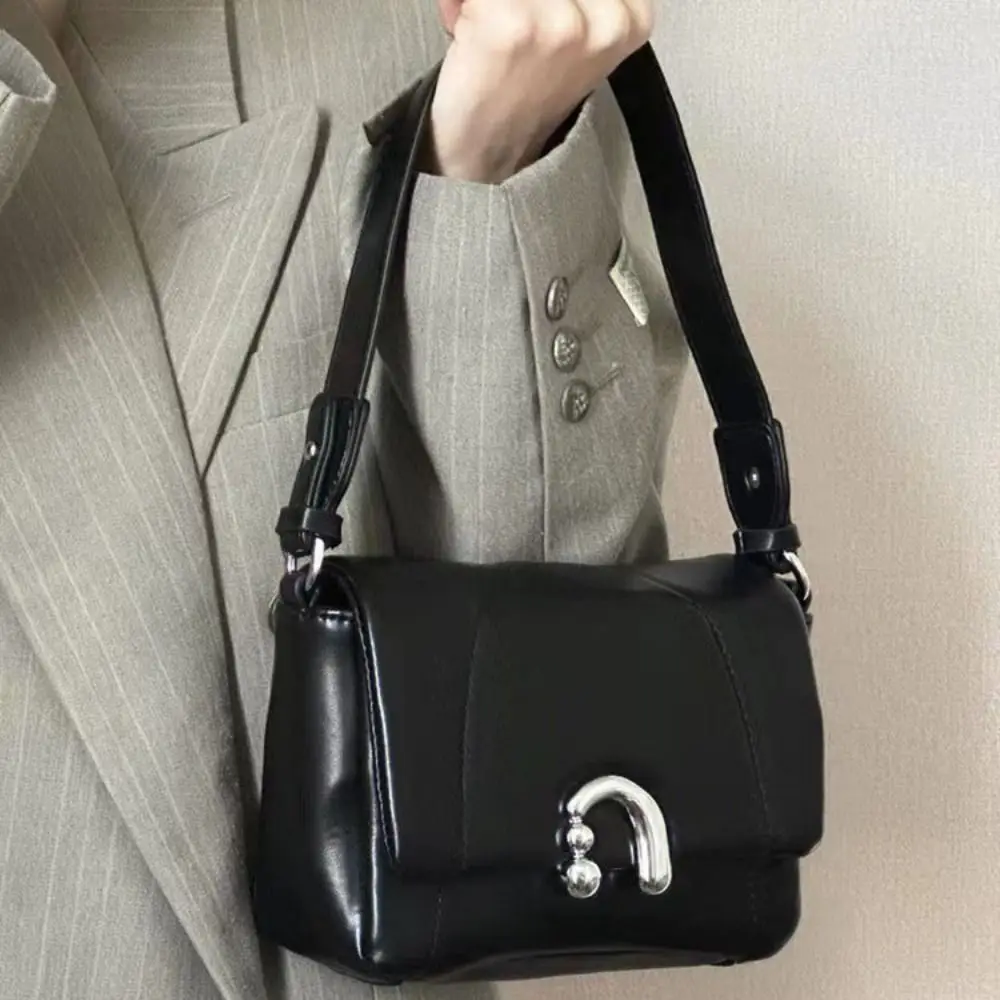 Lingge PU Leather Crossbody Bag Wide Shoulder Strap Black Small Square Bag Single Shoulder Metal Buckle Shoulder Bag Party