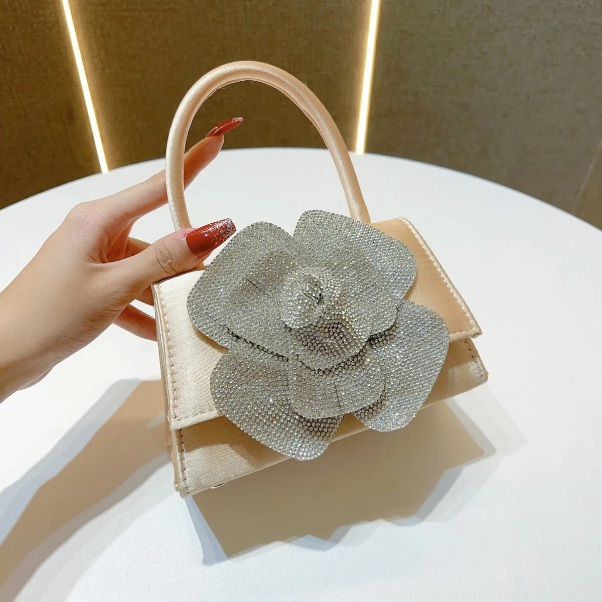 

Bloomsteps Women's Elegant and Luxurious Sparkling Diamond-Studded Rose Flower Clutch Handbag, Crossbody Bag, Evening Bag