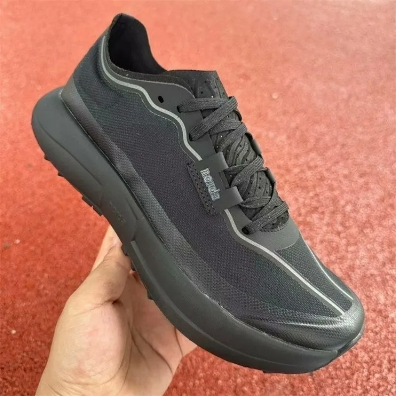 

2025 New Trail Running Shoes Men Designer Walking Sneakers Mens Good Quality Sport Shoe Anti Slip Athletic Shoes Man