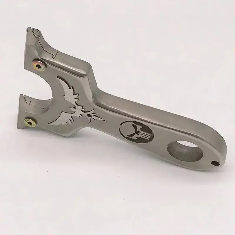 مادة الفولاذ المقاوم للصدأ التقليدية تتسطح بسرعة مقلاع جلدي يتم ترقيته بدقة عالية، ومناسبة للرياضات الخارجية