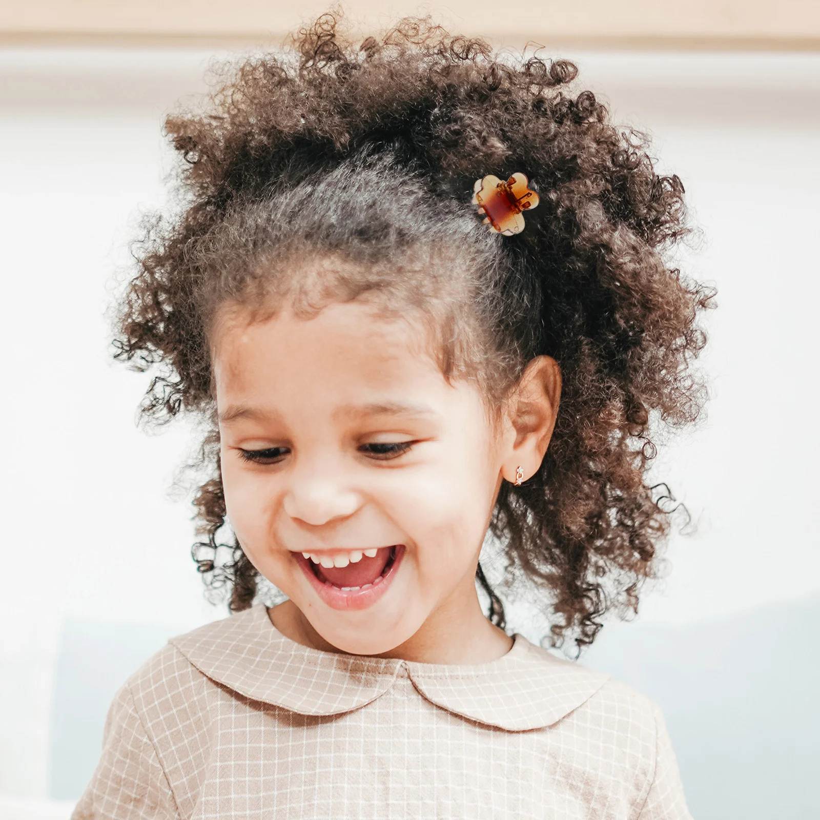 

15pcs Children Hair Claw Clips Mini Shark Small Lovely Plastic Jaw Lady Headdress Accessories Anti Slip Teeth Design Hairstyle