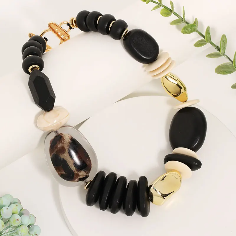 

Statement Boho Artistic Geometric Contrast Exaggerated Necklace Handmade for Woman Girl Wedding Party Jewelry