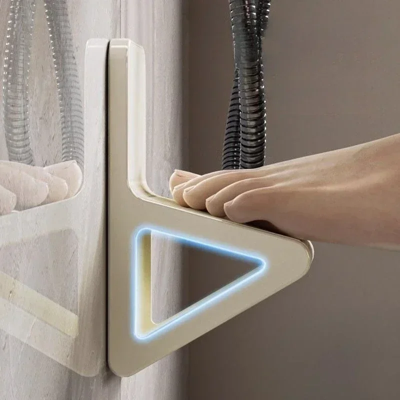 

Perforation-free Bathroom, Easy-to-place Footstool, Tools for Cleaning The Body, and Bath Accessories for Foot Massage