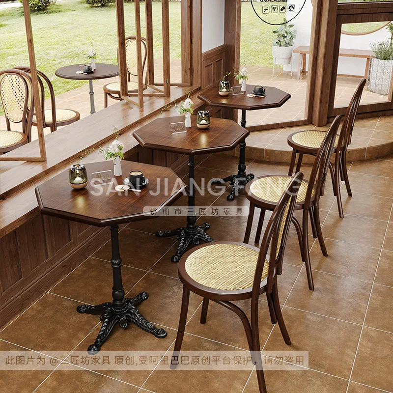 Cafe tables and chairs Solid wood American retro theme Western restaurant chairs Milk tea shop Internet celebrity dessert bakery