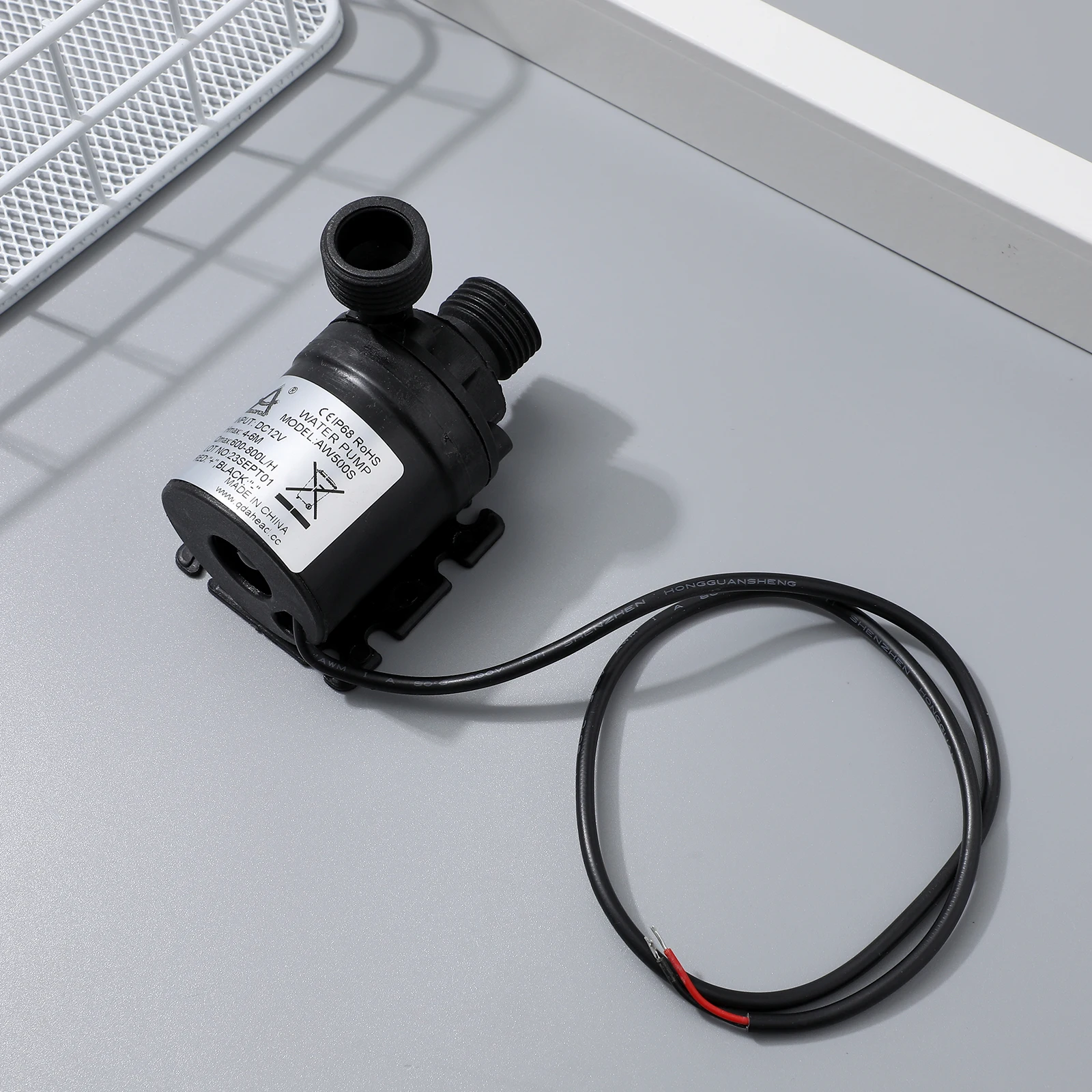 

12V Submersible Pump 800L/H 5M For Fountain Pool Aquarium Solar Circulation System Low Noise Waterproof Mini Water
