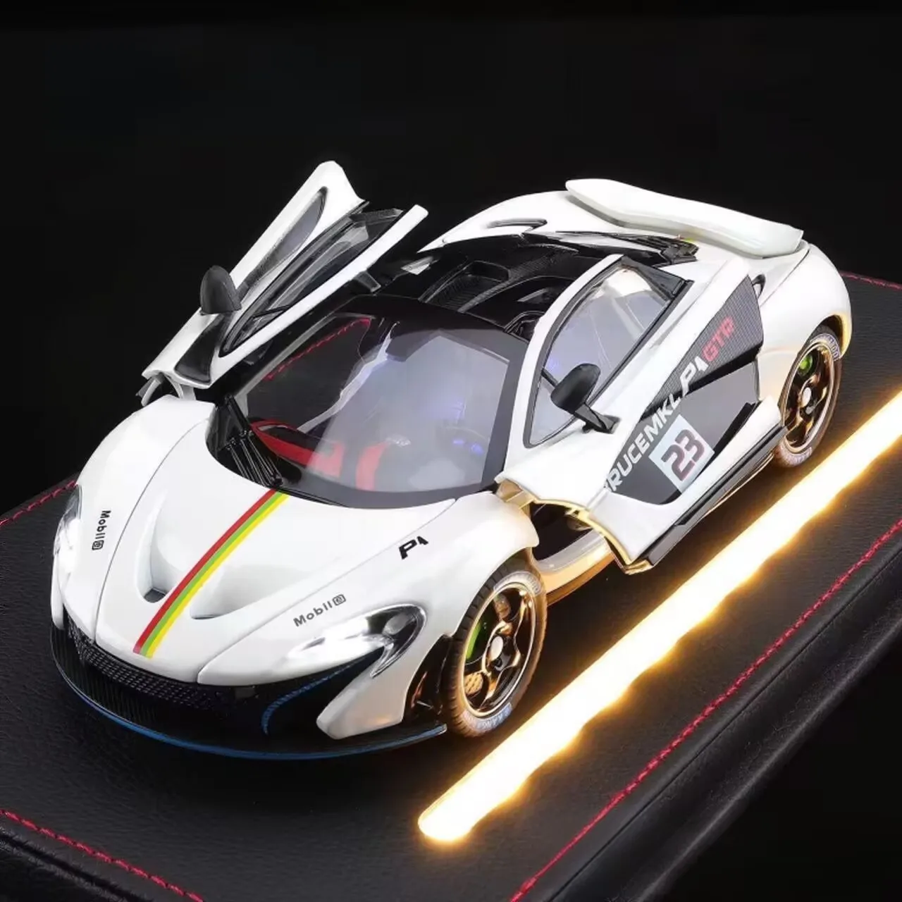 

1/24 P1 GTR Alloy Sports Car Model Diecasts Metal Track Racing Vehicles Car Model Simulation Sound and Light Childrens Toys Gift