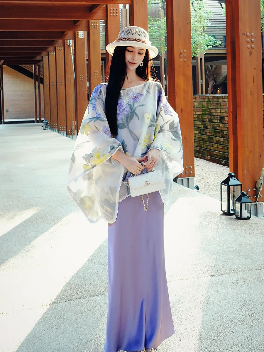 

Элитный комплект Chengyu: Новое китайское платье из атласа с вышивкой и цветочными вырезами, на бретельках, с длинными рукавами и круглым вырезом, для женщин, лето-осень