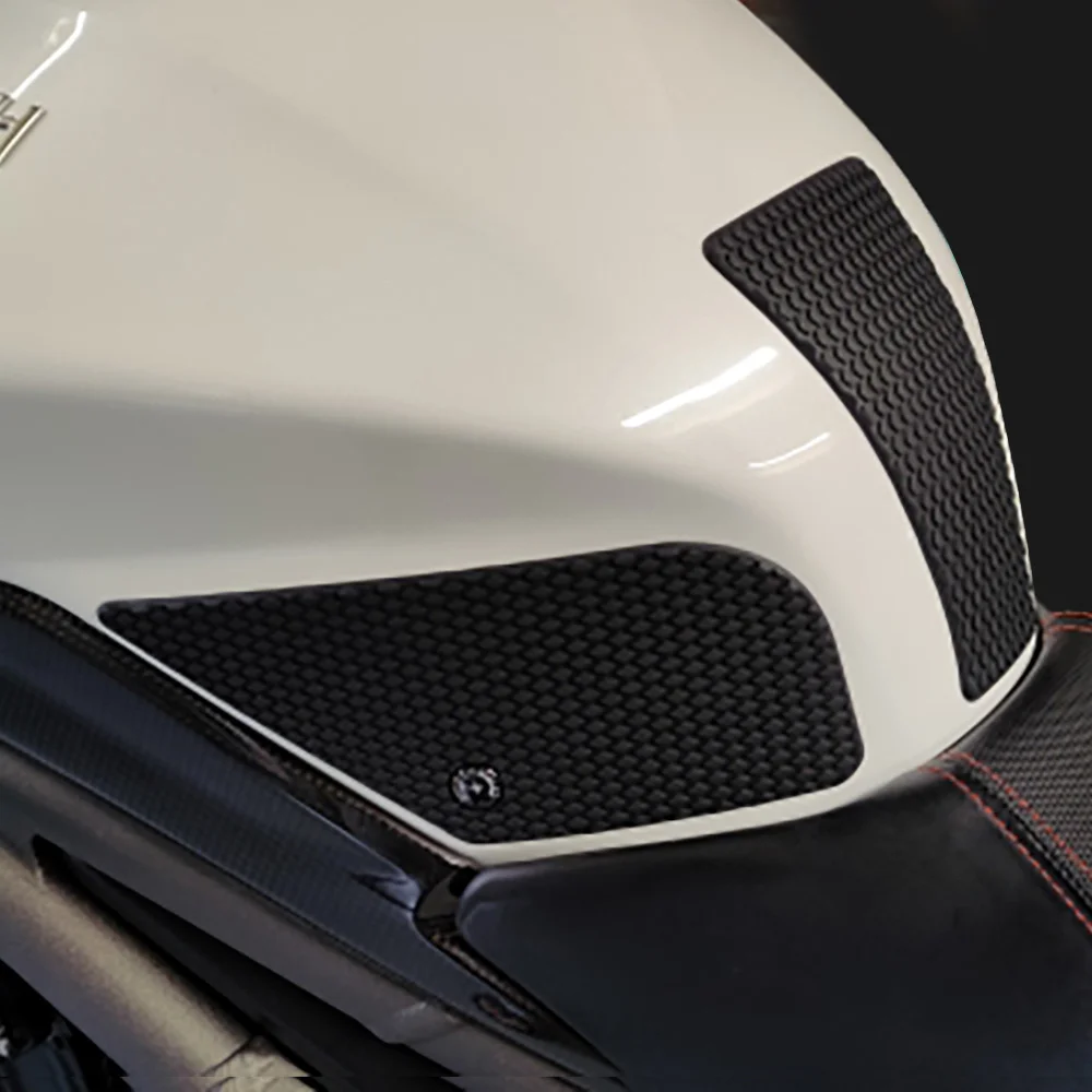 

Противоскользящая наклейка на бак мотоцикла, защита на колено для TRIUMPH Speed Triple R/RS/S от 2016 до 2020