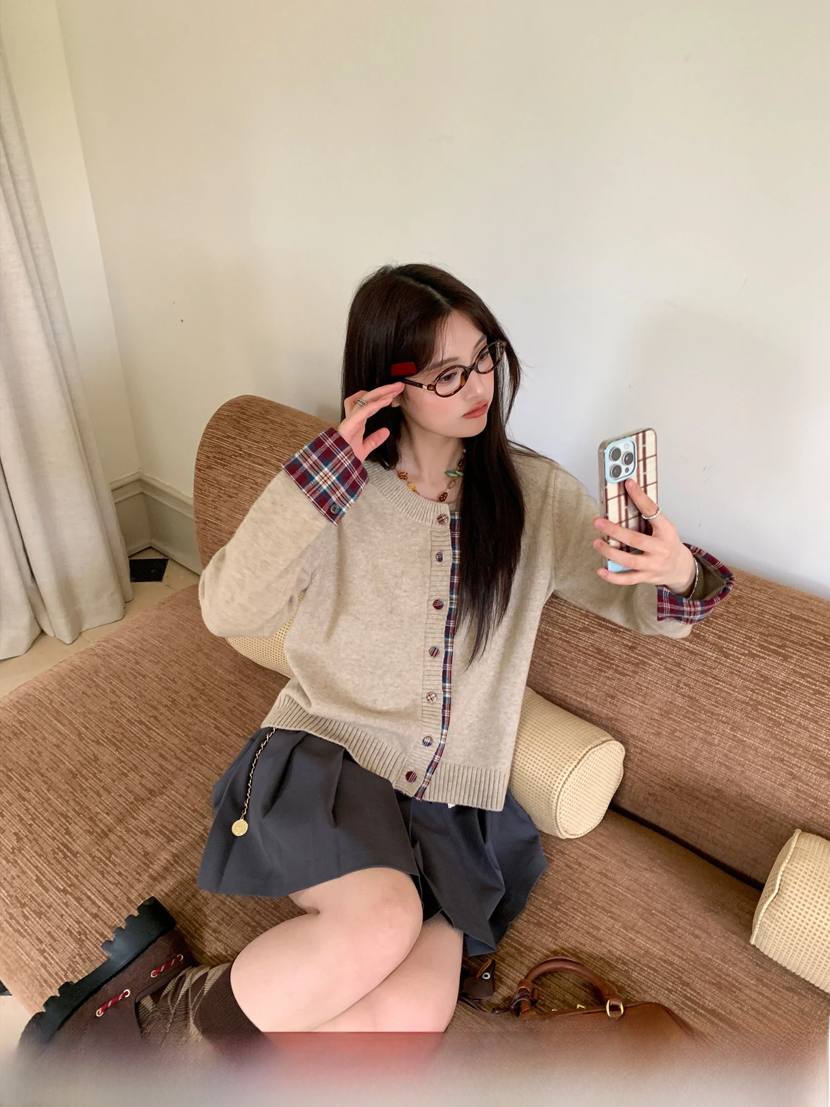 

Casual Plaid Color Blo Fake Two-Piece Sweater Women Winter Large Size Versatile Top Li Xiaoa Micro Wind Slant Sun