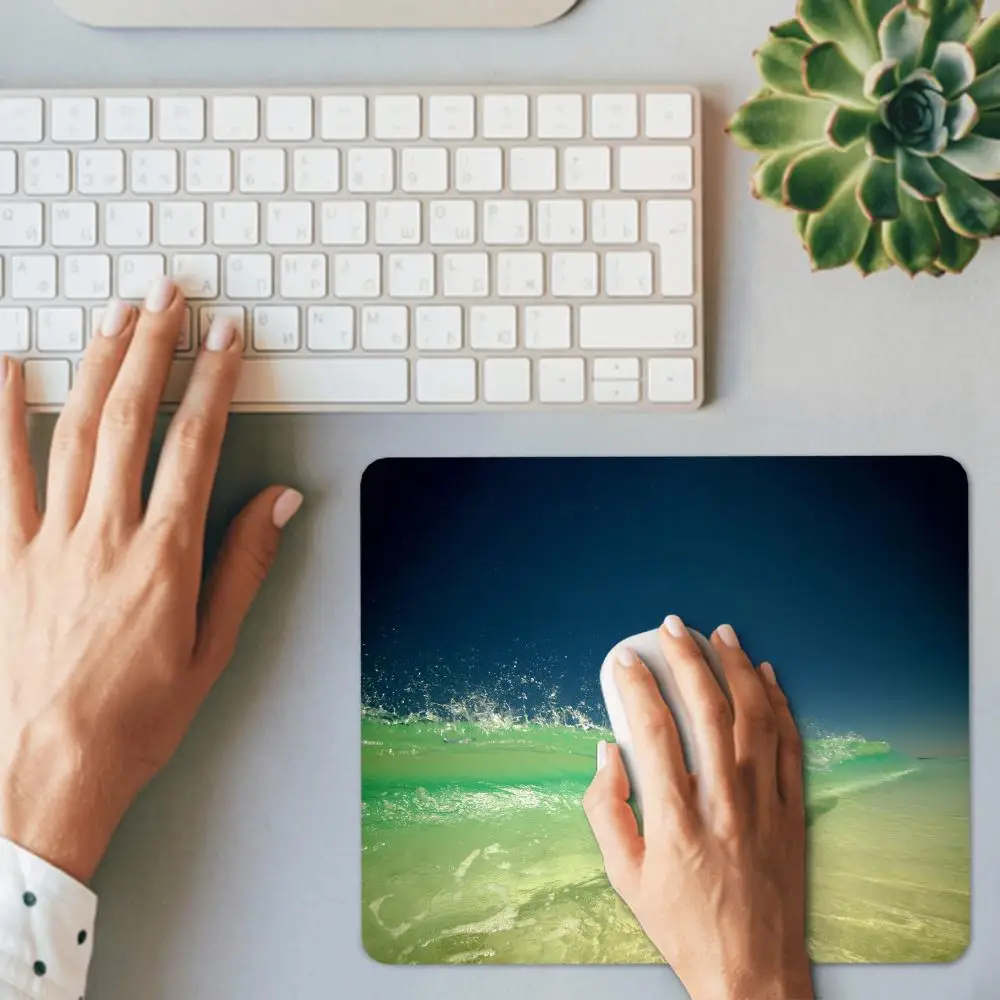 HYBXAXC Ocean Wave Fantasy Seascape Anime Illustration Small Mouse Pad Desktop Computer Keyboard Wireless Boy Girl Gift