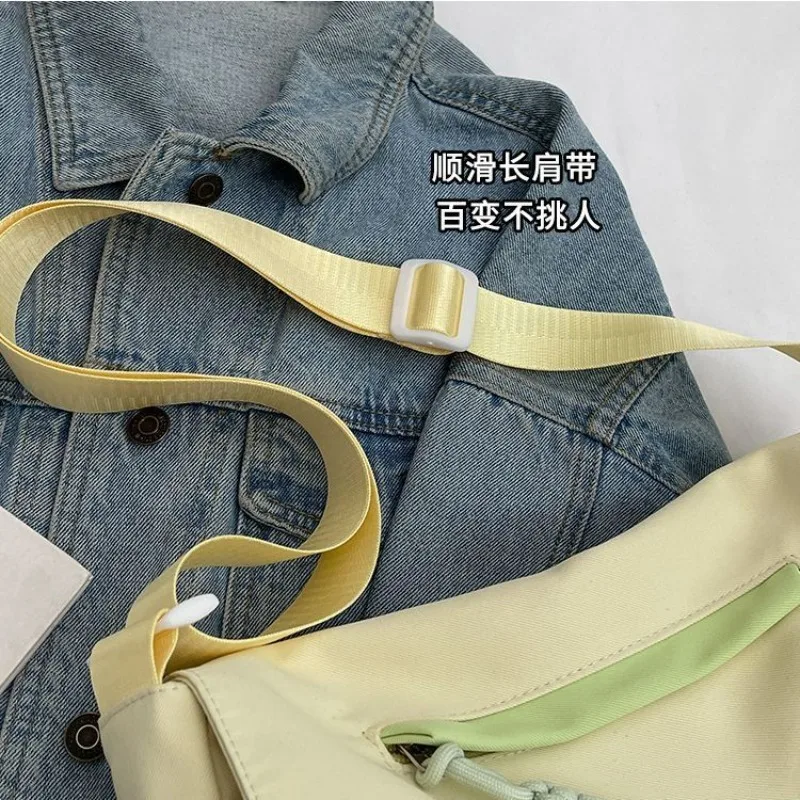 Hatsune Miku สินค้าอะนิเมะกระเป๋าสะพายนักเรียนสาวมูลค่าสูงการเดินทางเพื่อธุรกิจความจุขนาดใหญ่กระเป๋าสะพายข้างปรับได้ปัจจุบัน