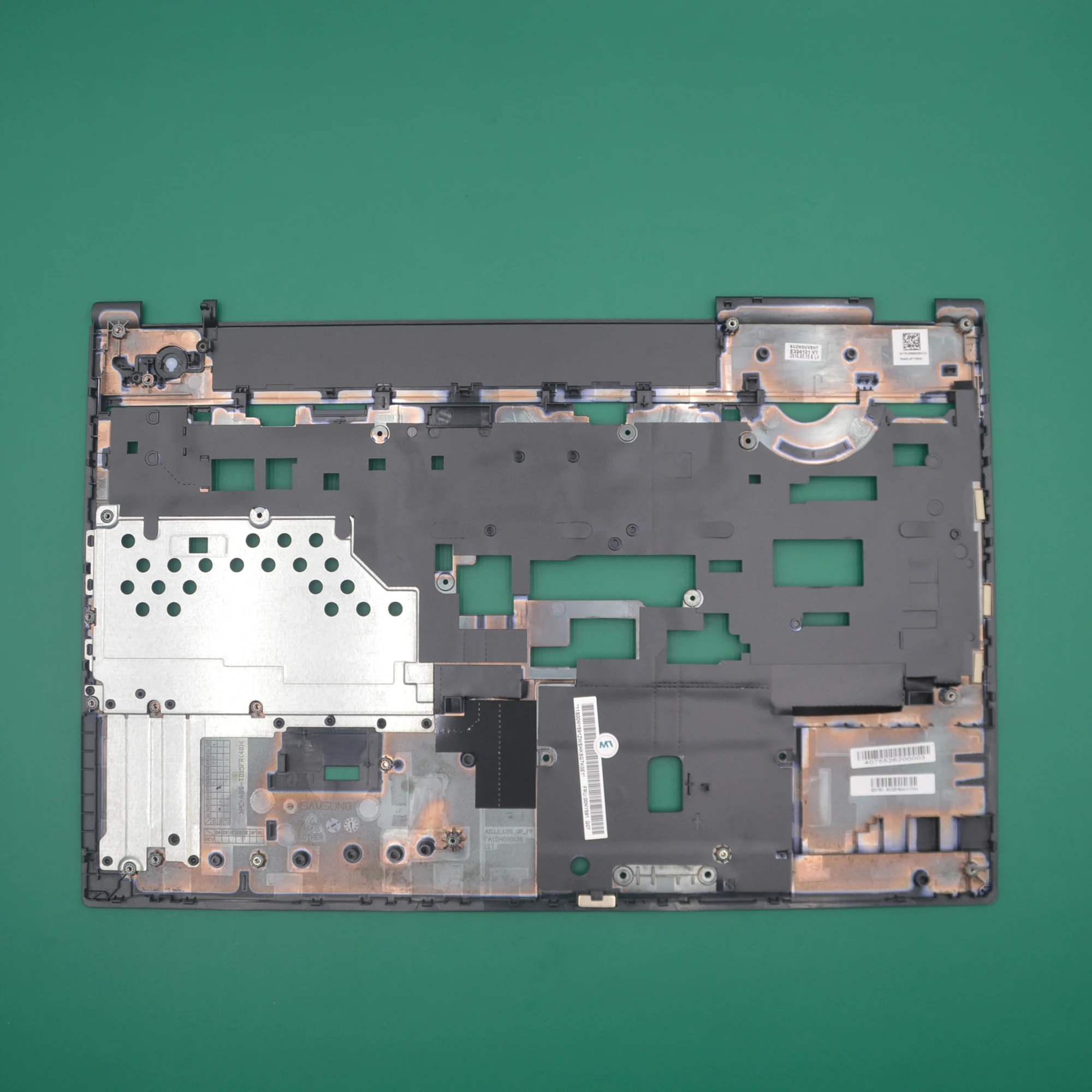 Górna obudowa podpórki pod nadgarstki ramka klawiatury z otworem na odciski palców dla ThinkPad L560 20F1 20F2 00NY591 02HL912 oryginalny nowy