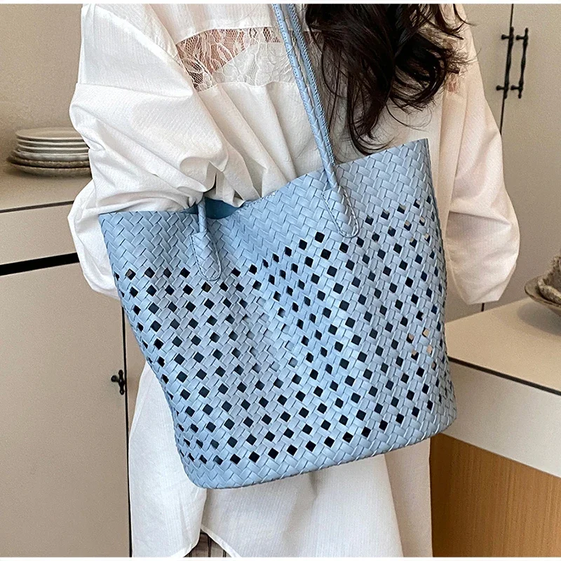 Rattan-Geflochtene Hohle Schultertasche mit Passender Geldbörse, Sommer-Shopper für Markt, Strand und Pendeln, Leichte Handtasche mit Offener Webung – Detail 24