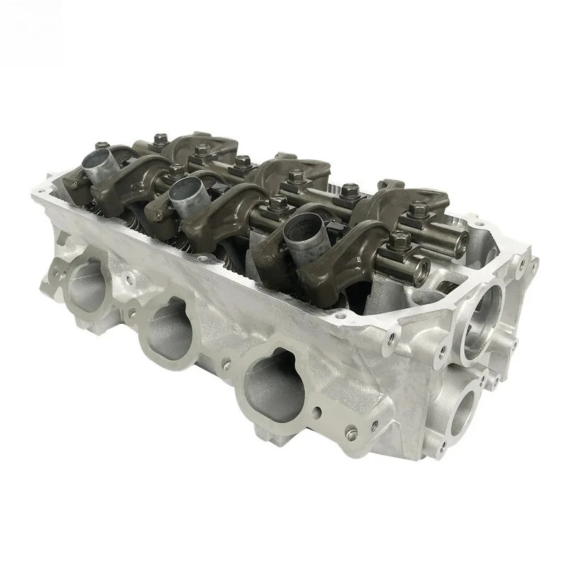 OEM MD307678 MD307677 Suitable For Mitsubishi Pajero Speed Run Suitable For Cheetah Black Gang 3.0L 6G72 V73 Cylinder Head Raw M
