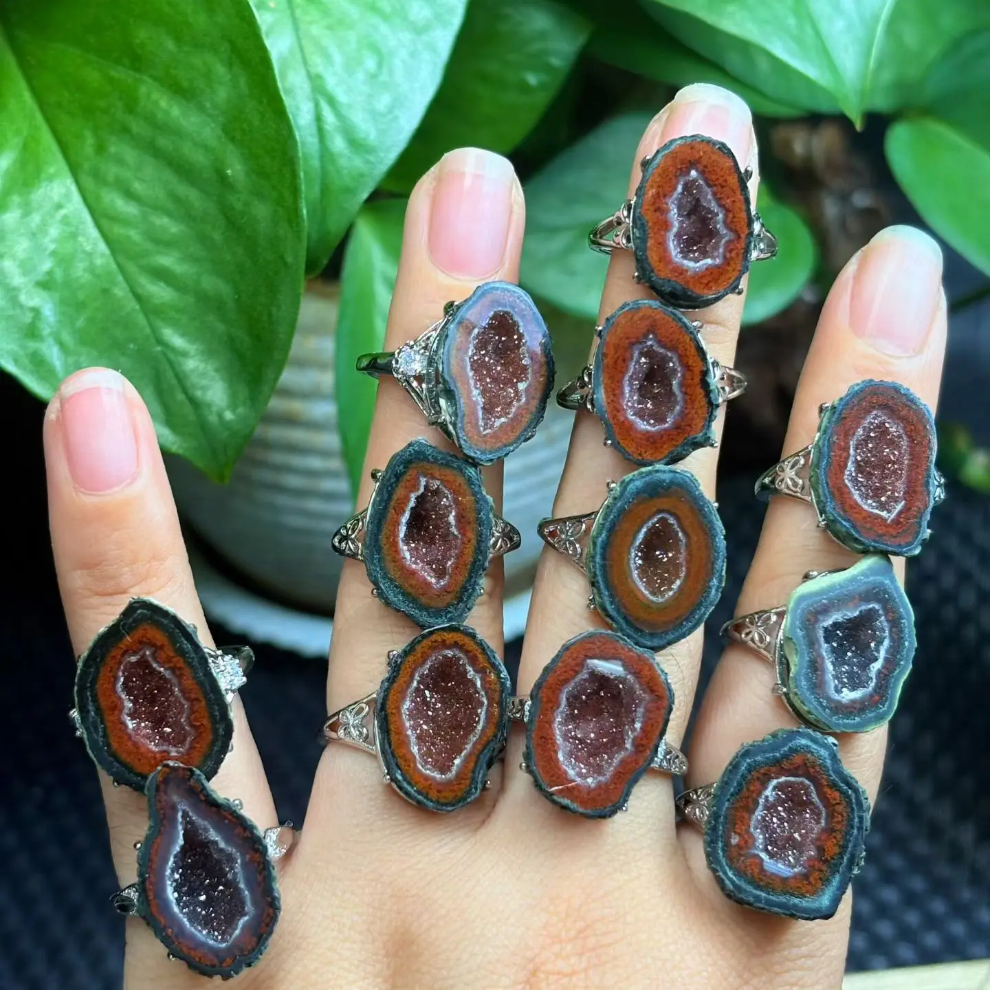 1 Pc Fengbaowu Natural Mexico Raw Agate Geode Ring Resizable Reiki Healing Stone Fashion Jewelry Gift For Women Men