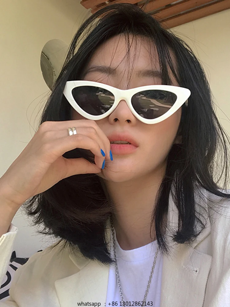 

Треугольные солнцезащитные очки «кошачий глаз»